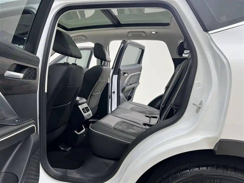 Haval H6 2023 — фото 15