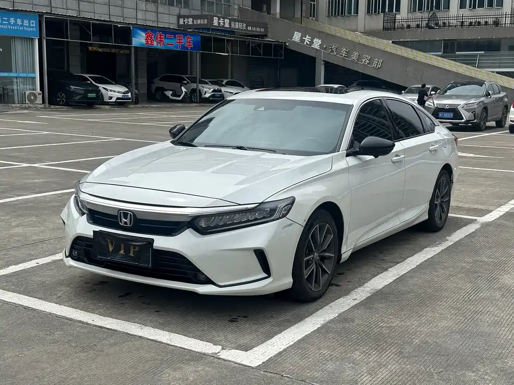 Honda Inspire 2023 — фото 1