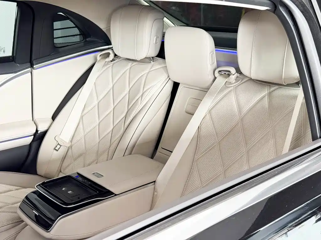 Mercedes-Benz S-Class 2024 — фото 11