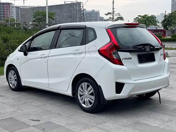 Honda Fit 2016