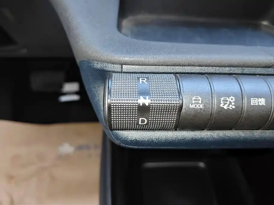 BYD Dolphin 2024 — фото 16