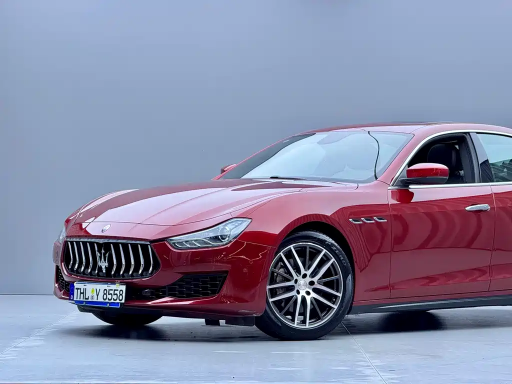 Maserati Ghibli 2018 — фото 2