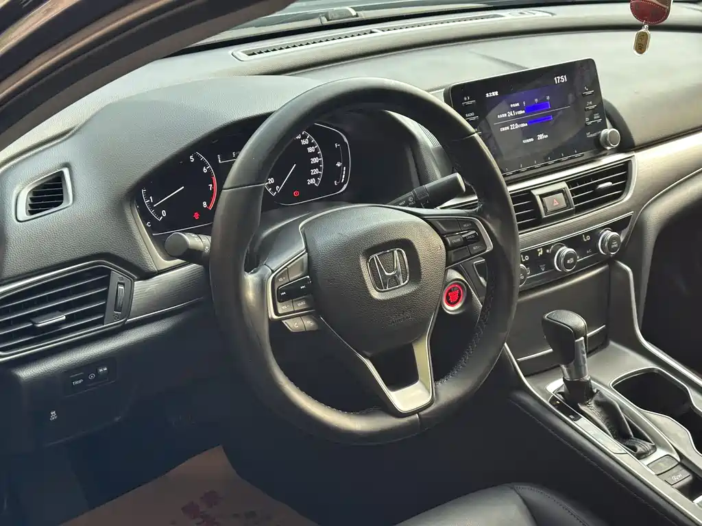 Honda Accord 2021 — фото 12
