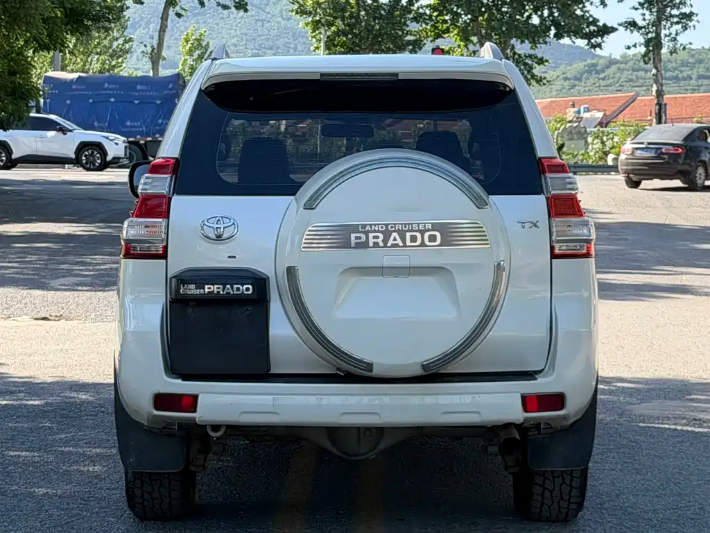Toyota Prado 2016 — фото 5