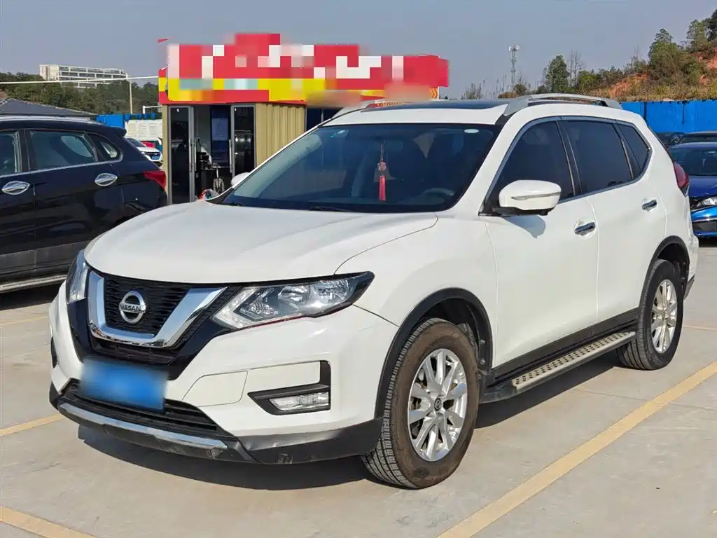 Nissan X-Trail 2018 — фото 2