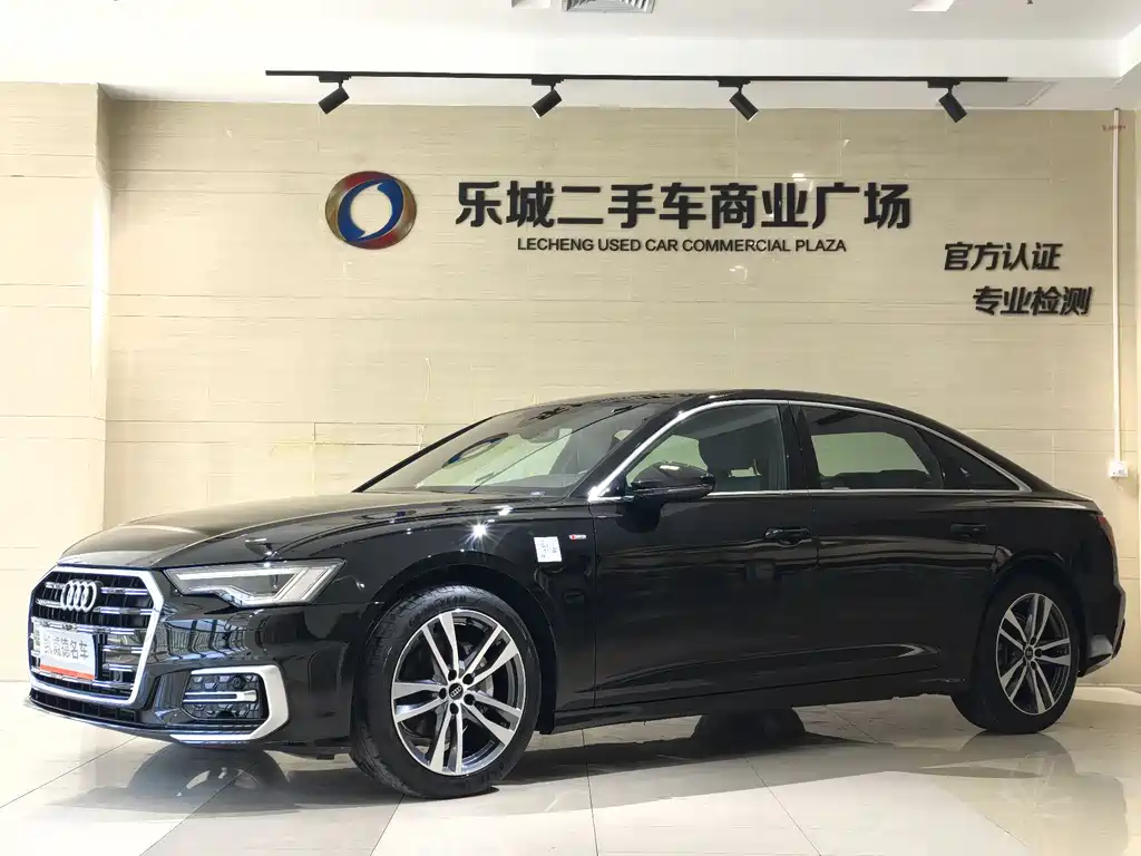 Audi A6L 2024 — фото 1