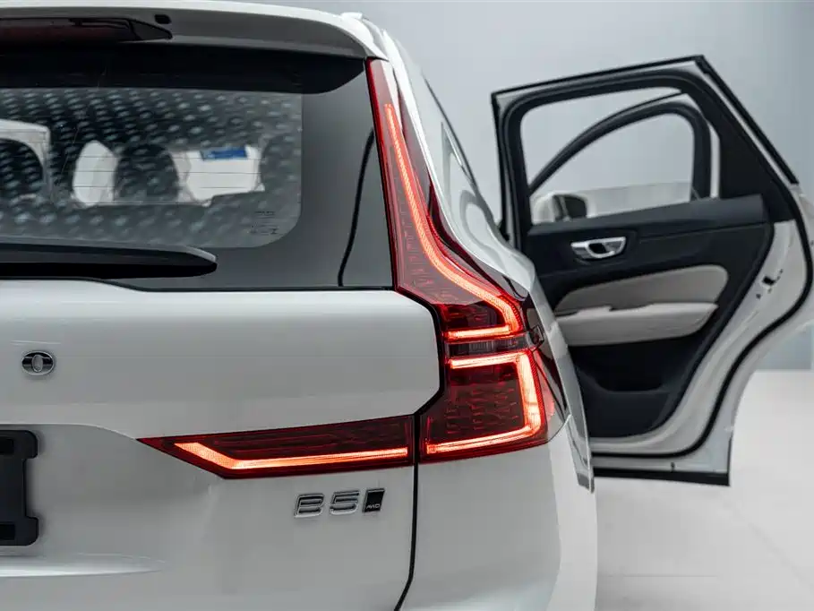 Volvo XC60 2026 — фото 14