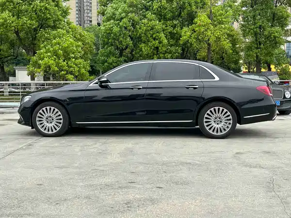 Mercedes-Benz E-Class 2020