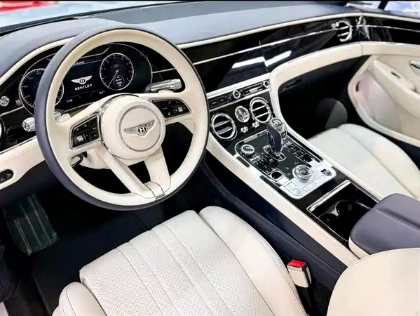 Bentley Continental 2022