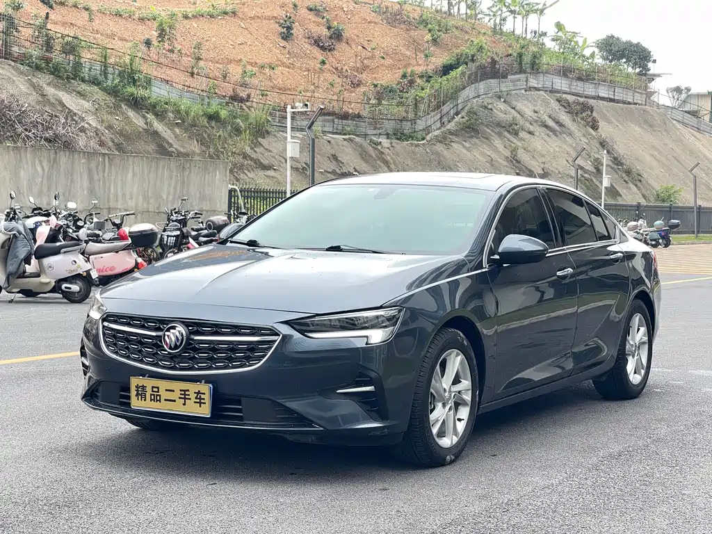 Buick Regal 2020 — фото 1