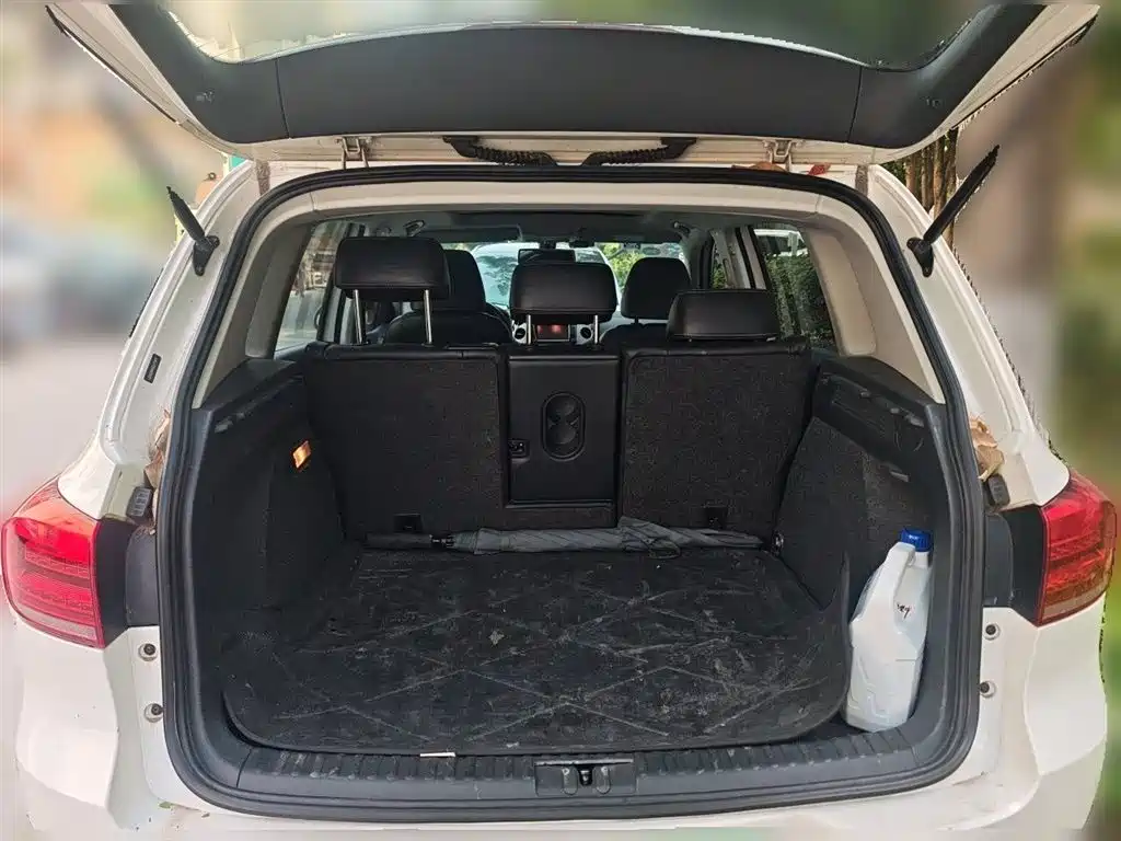 Volkswagen Tiguan 2017 — фото 10