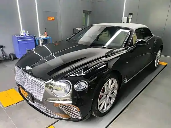 Bentley Continental 2022