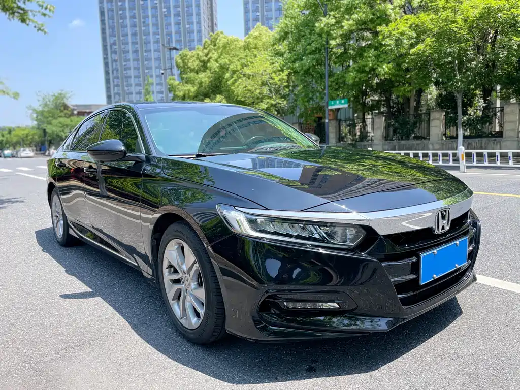Honda Accord 2020 — фото 3