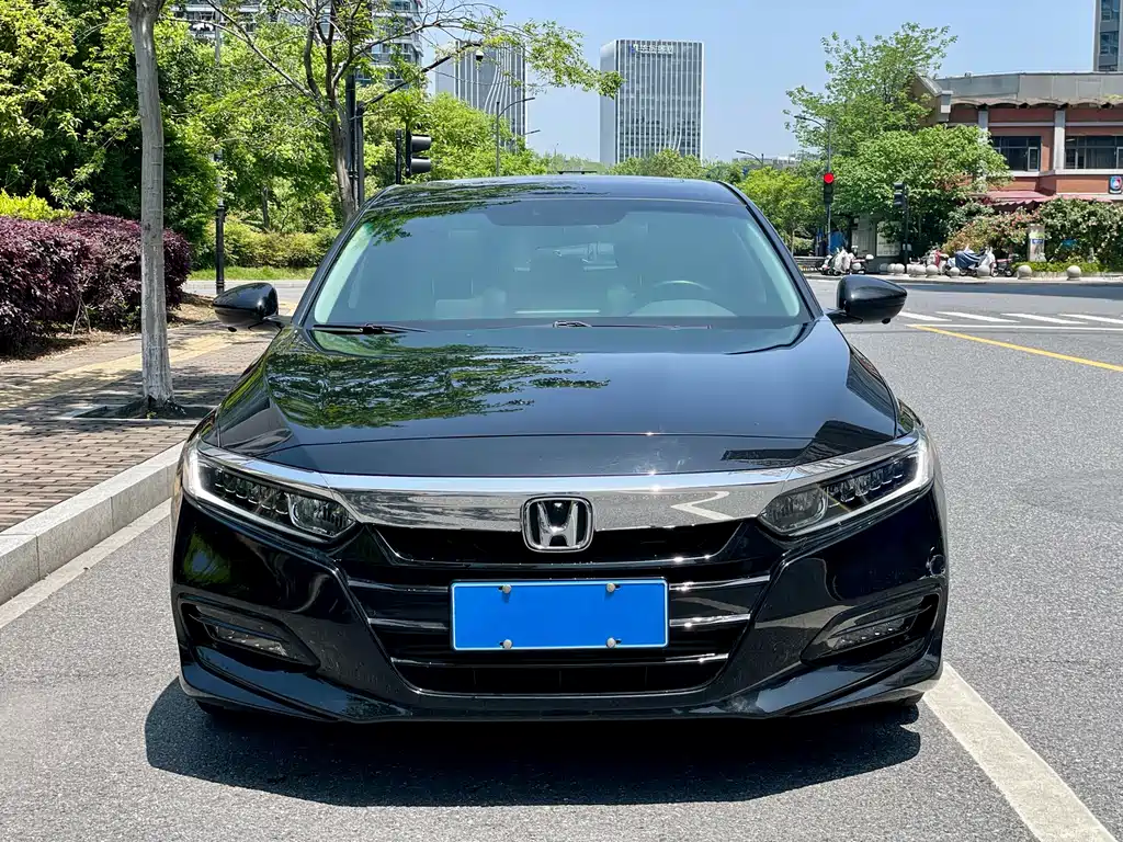 Honda Accord 2020 — фото 2