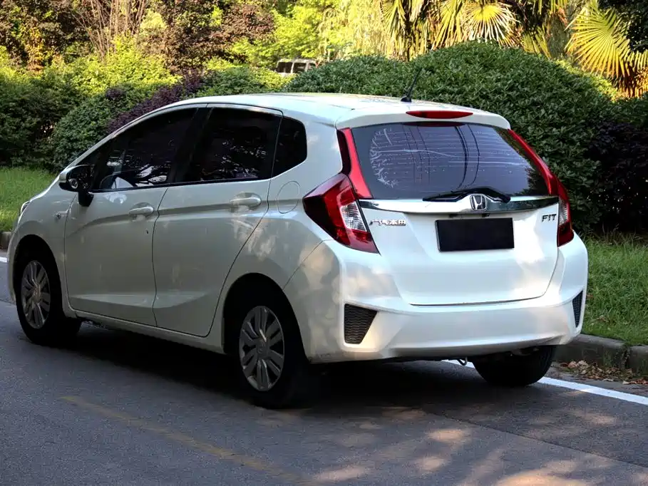 Honda Fit 2016