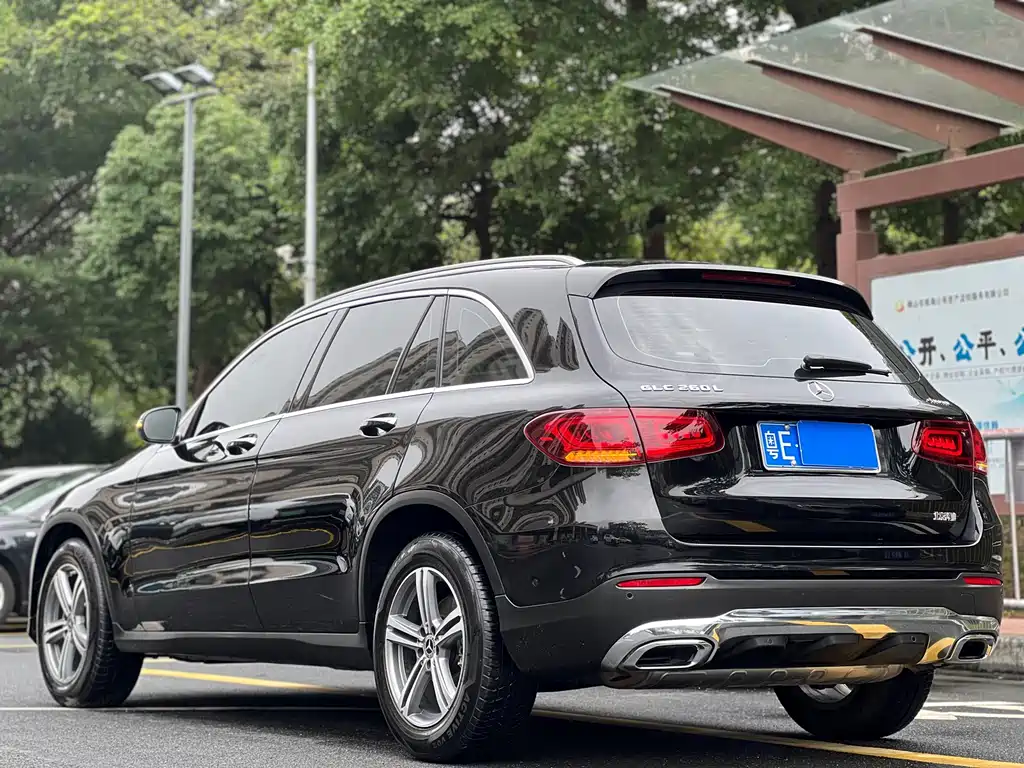 Mercedes-Benz GLC 2020 — фото 20