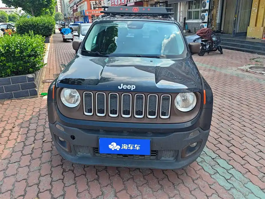 Jeep Renegade 2017 — фото 2