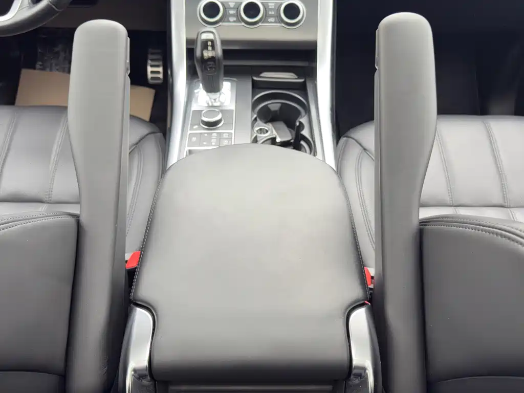 Land Rover Sport 2017 — фото 24