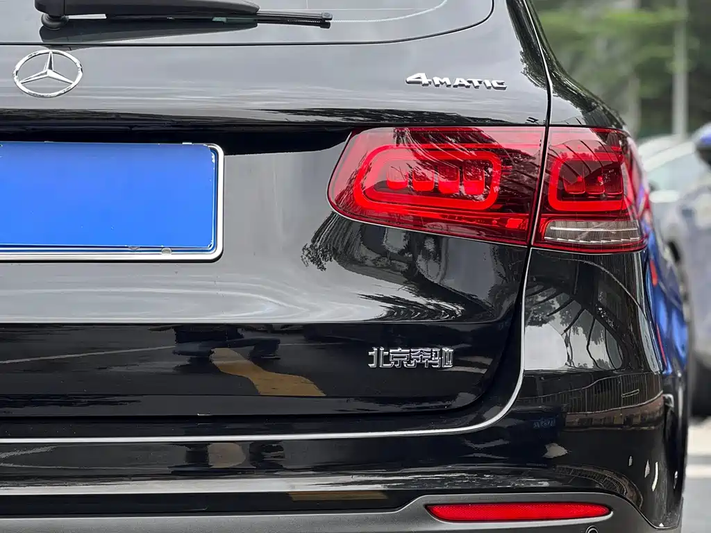 Mercedes-Benz GLC 2020 — фото 18