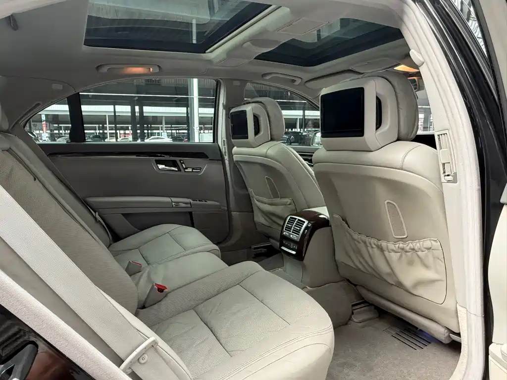 Mercedes-Benz S-Class 2010 — фото 25