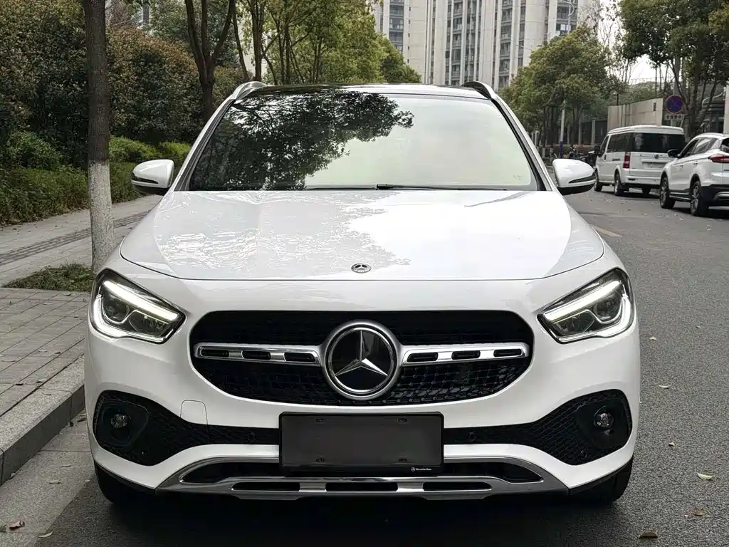 Mercedes-Benz GLA 2020 — фото 2