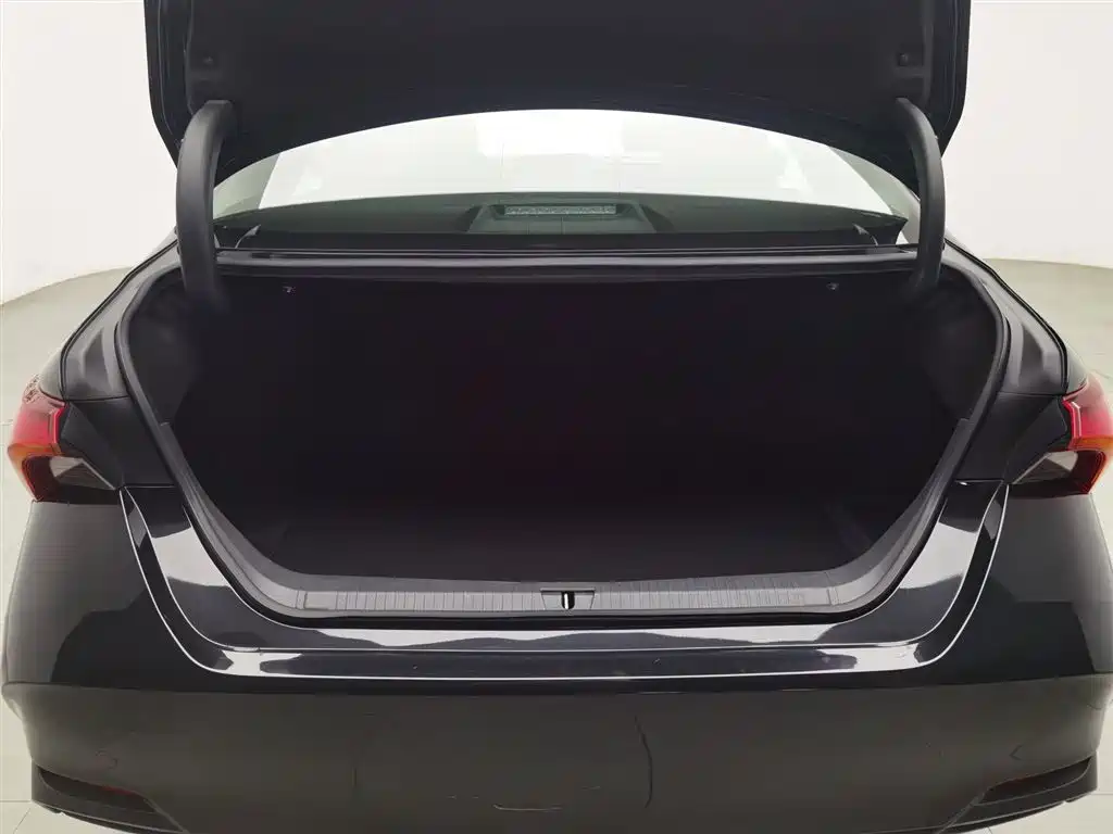 Toyota Avalon 2021 — фото 16