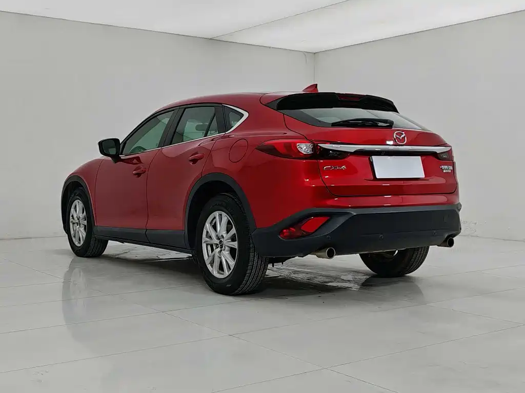 Mazda CX-4 2018 — фото 4