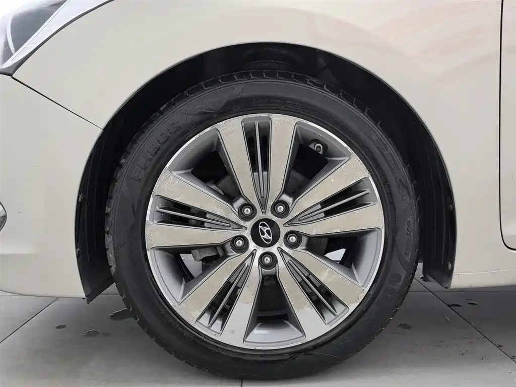 Hyundai Mistra 2014 — фото 17