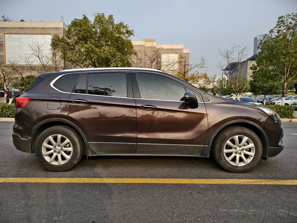 Buick Envision Plus 2022 — фото 4