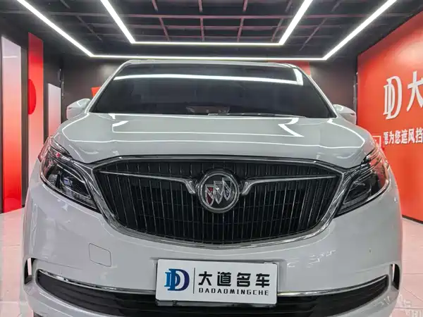 Buick GL8 2017