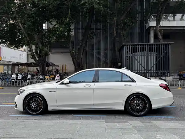 Mercedes-Benz S-Class AMG 2014
