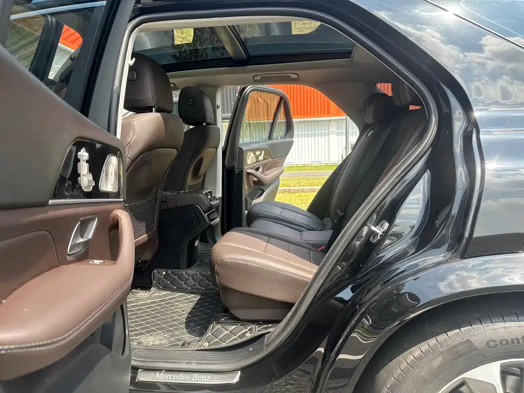 Mercedes-Benz GLE 2023 — фото 11
