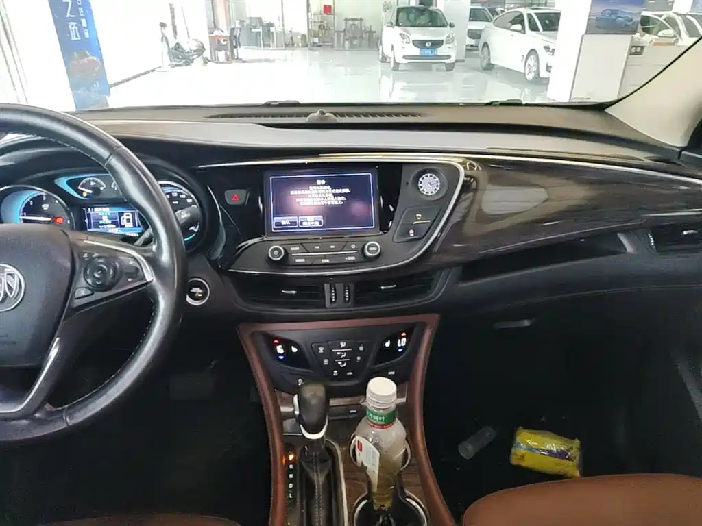 Buick Envision Plus 2017 — фото 13