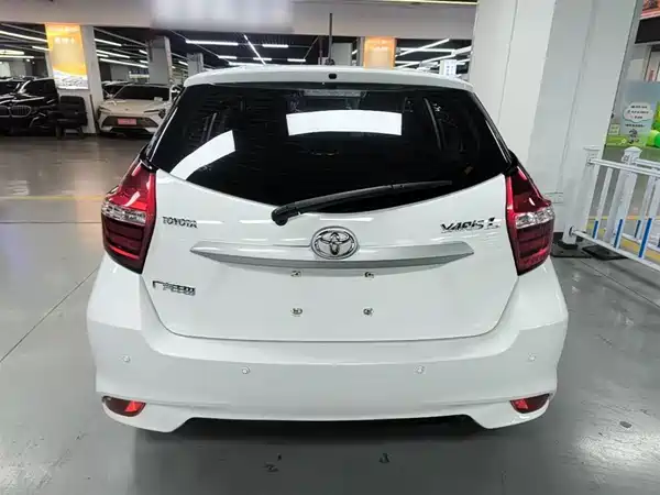Toyota Yaris L 2019