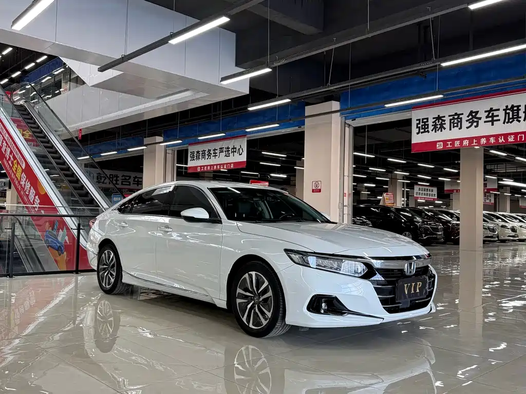 Honda Accord 2022 — фото 3
