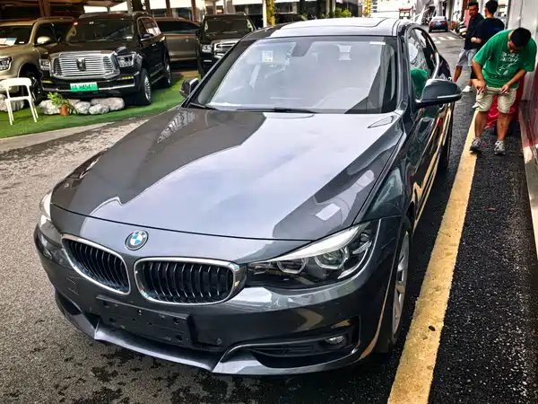 BMW 3 Series GT 2019