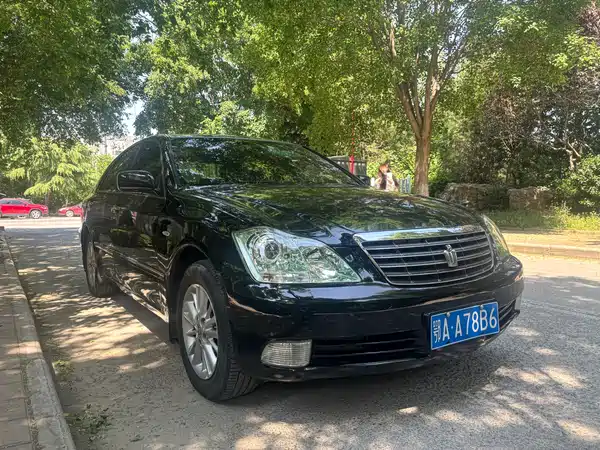 Toyota Crown 2007