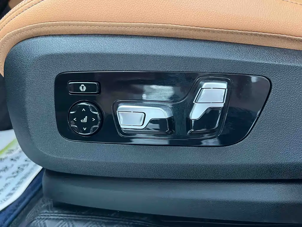 BMW X5 2019 — фото 16