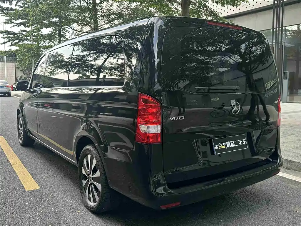 Mercedes-Benz Vito 2021 — фото 9