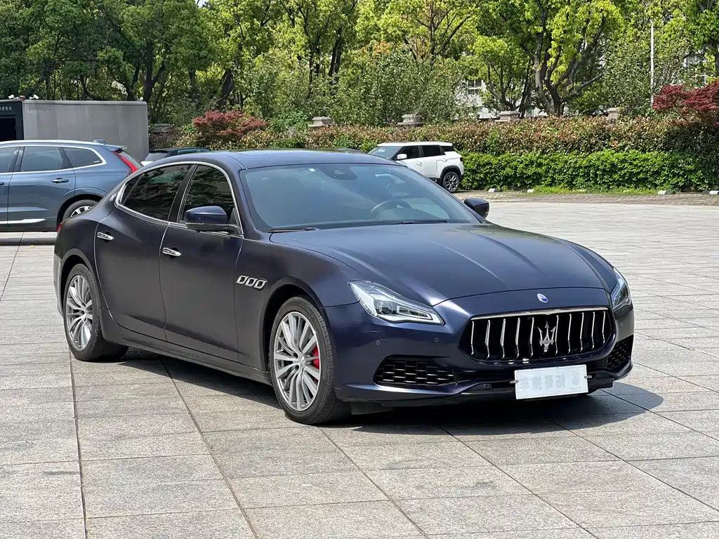 Maserati Quattroporte 2019 — фото 3