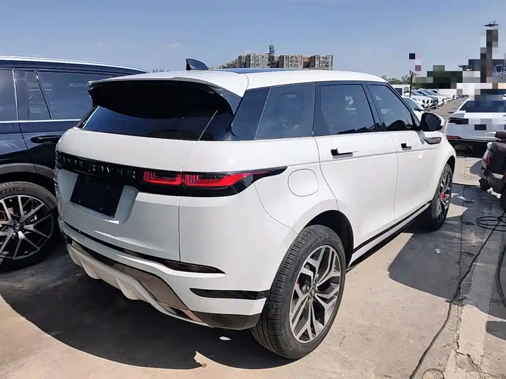 Land Rover Evoque 2021 — фото 7