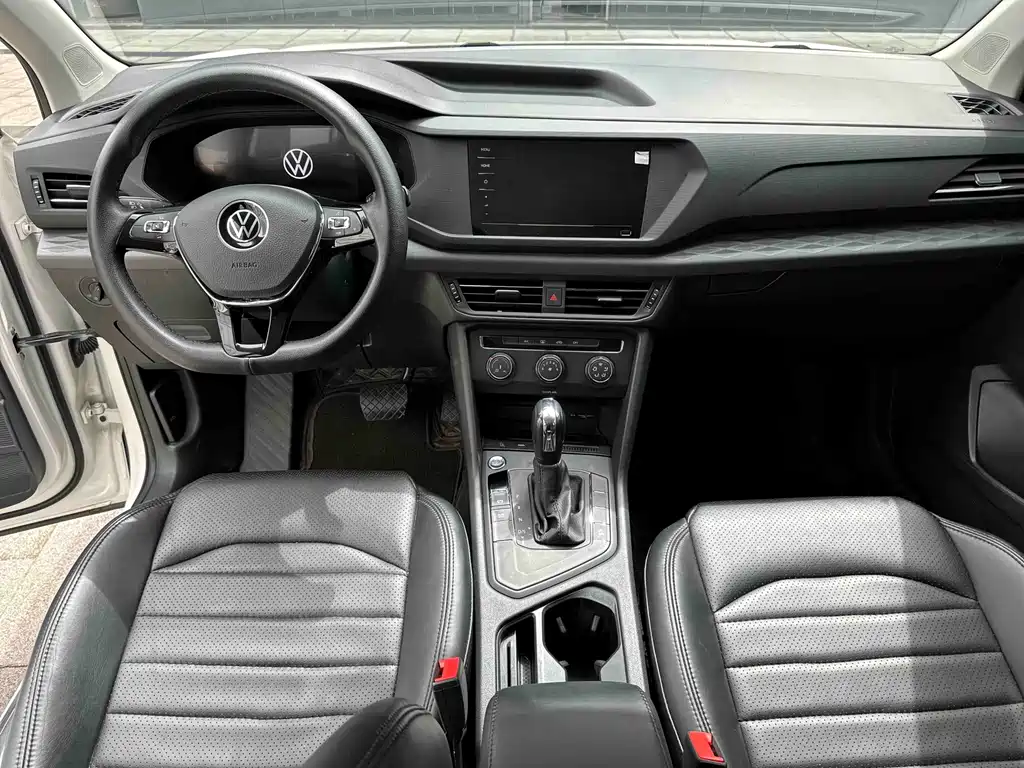 Volkswagen Tharu 2023
