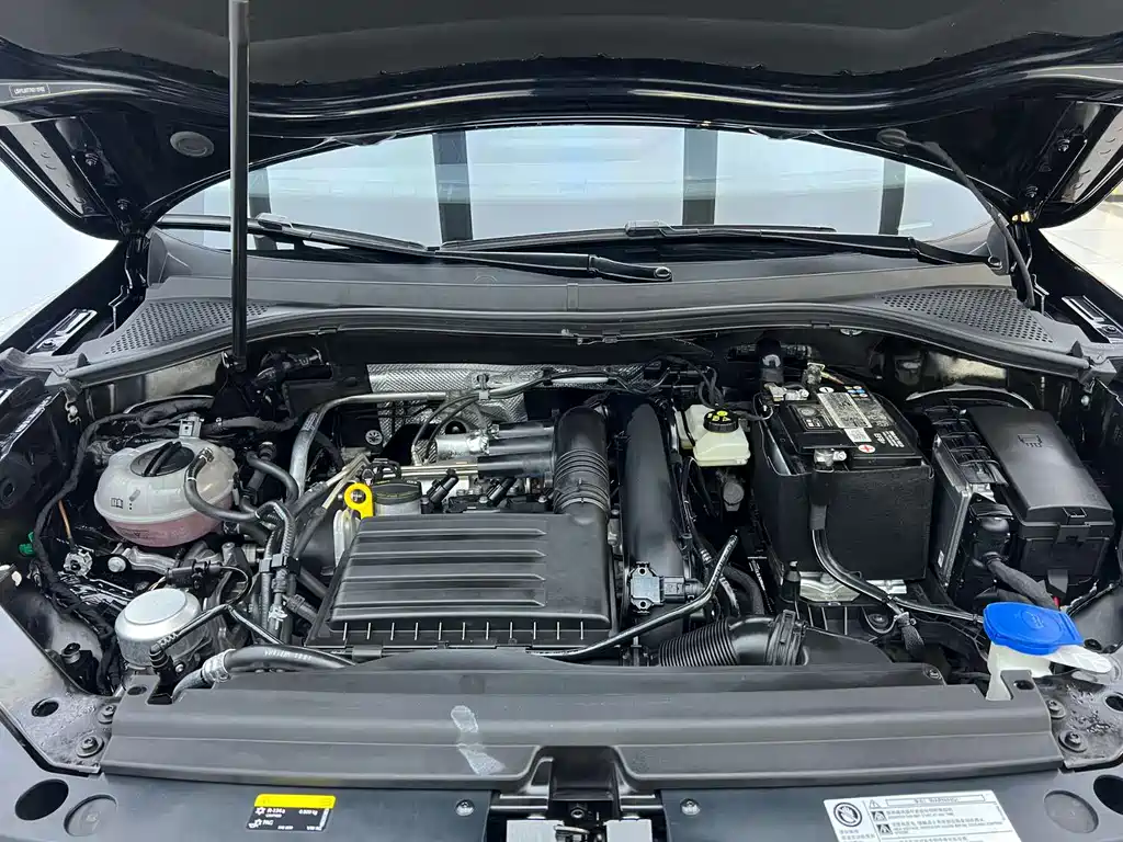 Volkswagen Tiguan L 2023 — фото 15