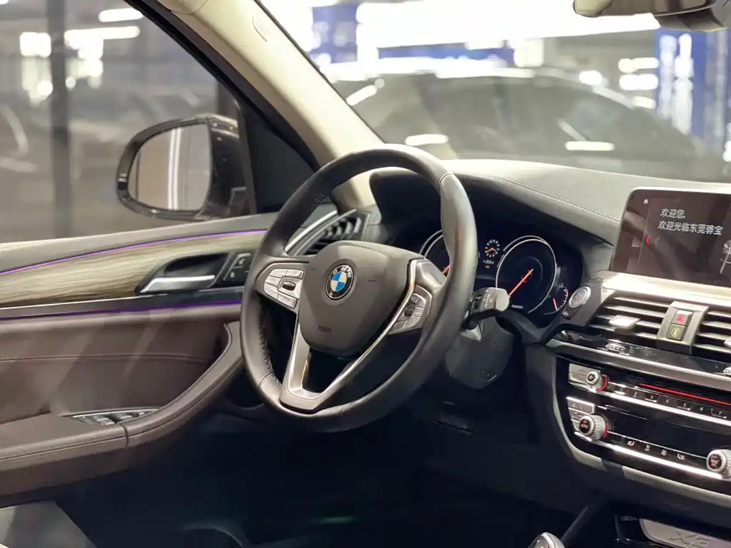BMW X3 2019 — фото 18