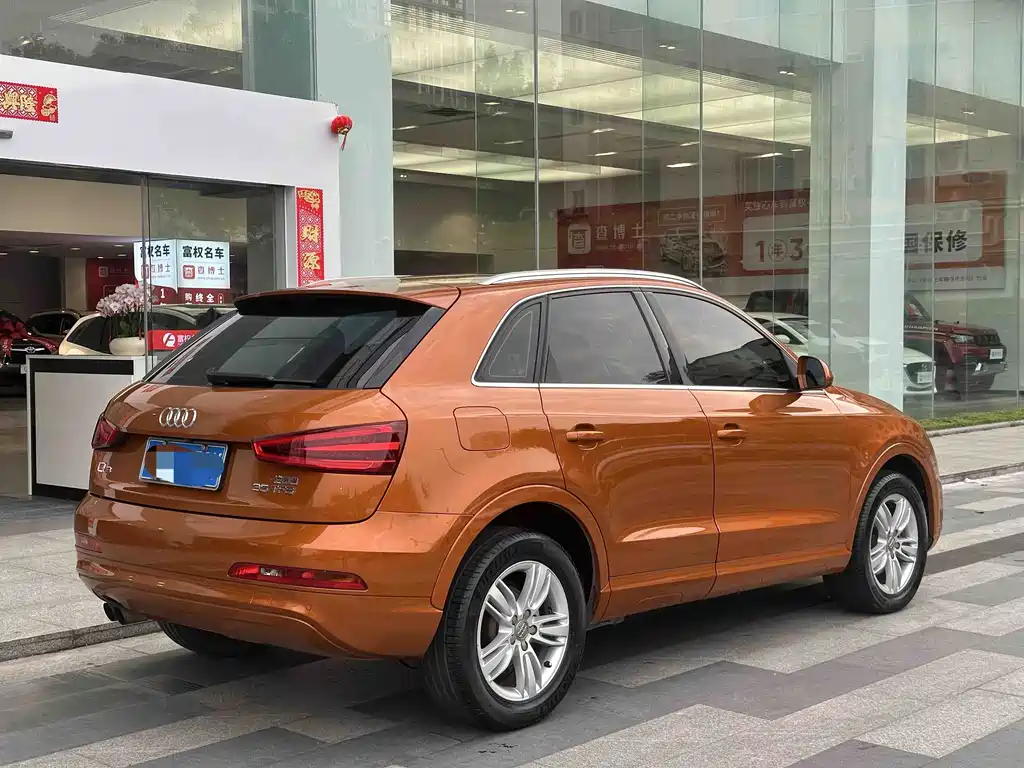 Audi Q3 2015 — фото 4