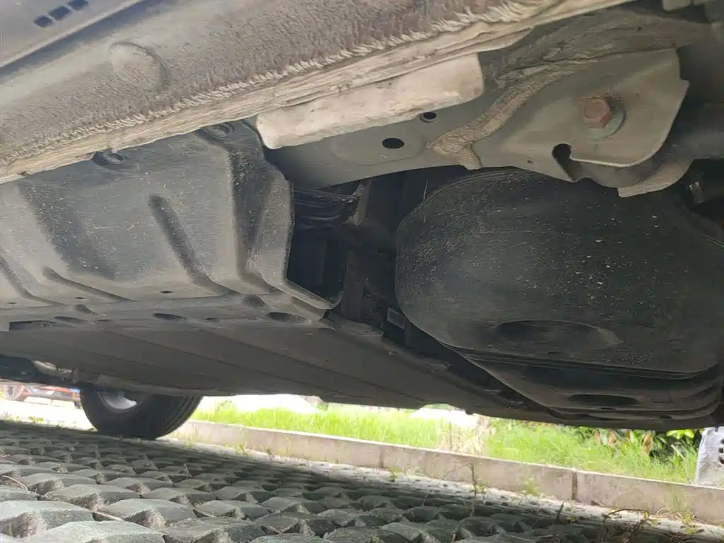 BYD Seal 05 DM-i 2025 — фото 18