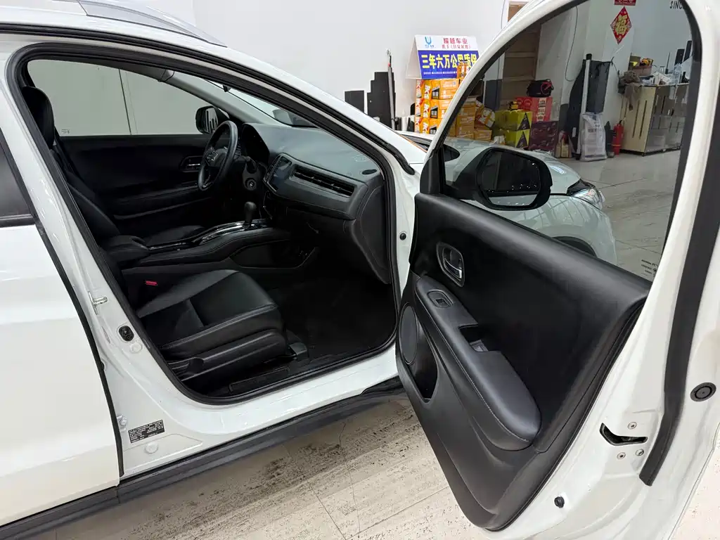 Honda Vezel 2021 — фото 15