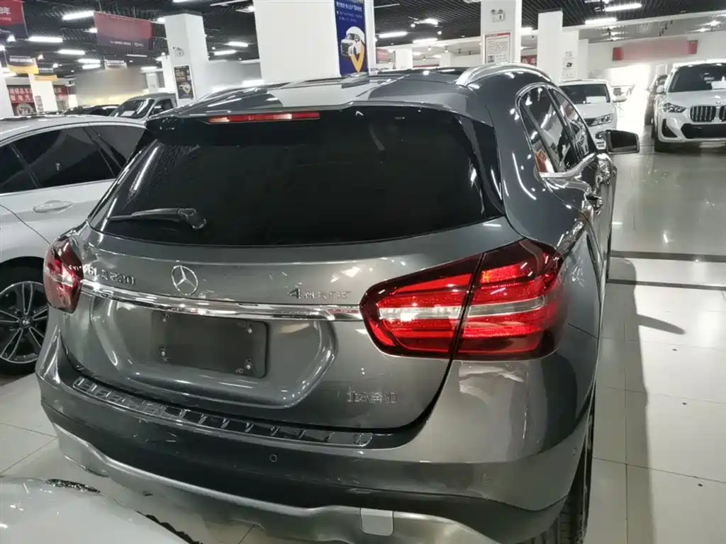 Mercedes-Benz GLA 2018 — фото 6