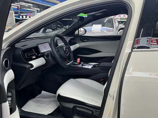 BYD Seal 06 2025