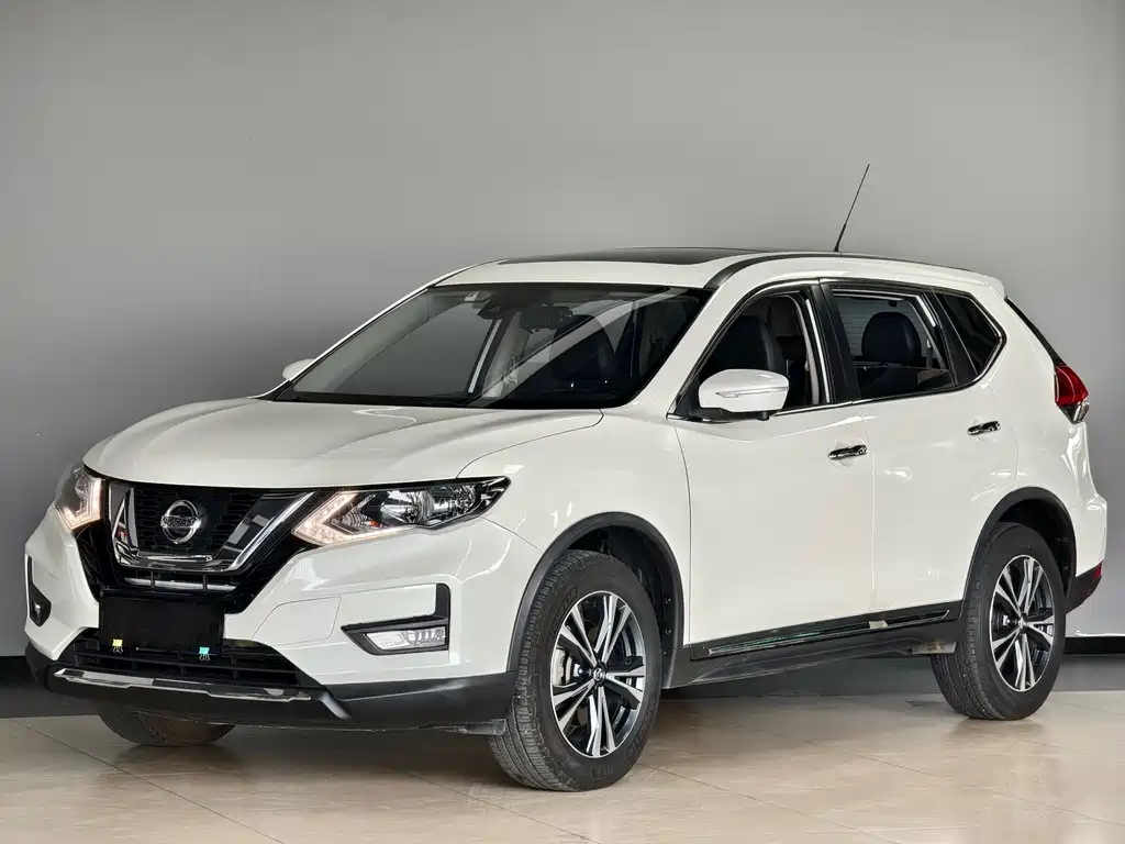 Nissan X-Trail 2019 — фото 1